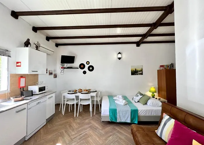 Formosa 1 With Pool By Homing Tavira