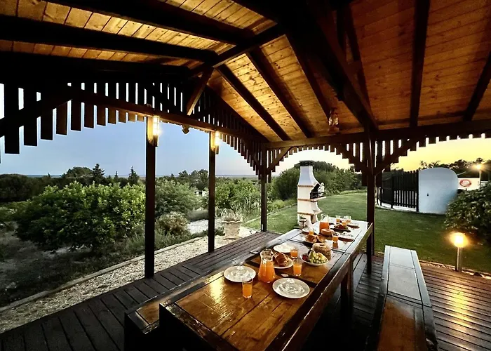 Formosa 1 With Pool By Homing Tavira